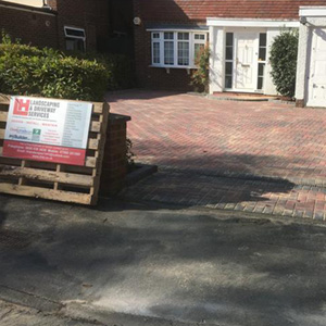 A picture of resin bound driveway - 3